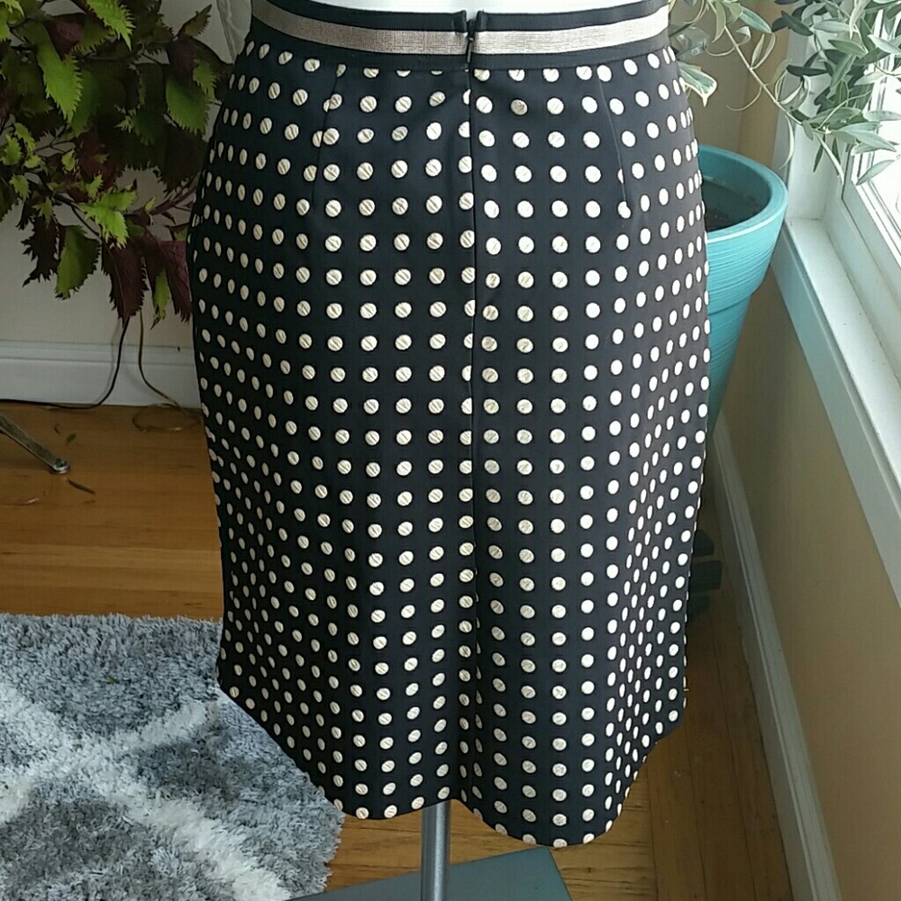Anthropologie Weston Black and Gold Polka Dot Pencil Skirt Size Small - Picture 3 of 7